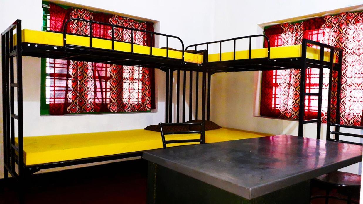 Seenu'S Pg Accommodation Palakkad Extérieur photo