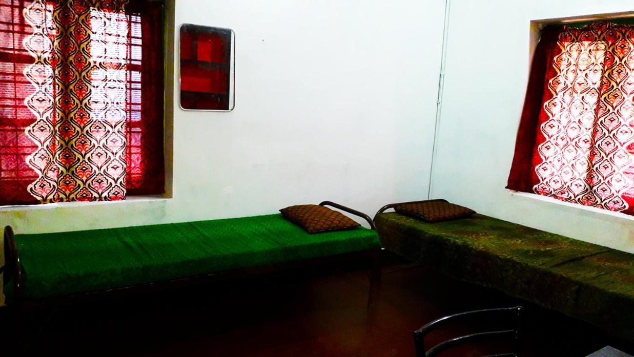 Seenu'S Pg Accommodation Palakkad Extérieur photo